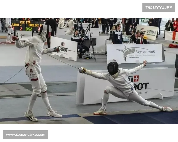 一青会击剑项目第二日展开女子花剑男子重剑个人赛精彩角逐