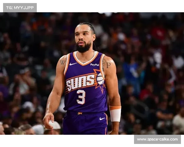 太阳127-110击败开拓者,布克19分6篮板5助攻全面表现 太阳127-110击败开拓者,布克19分6篮板5助攻全面表现