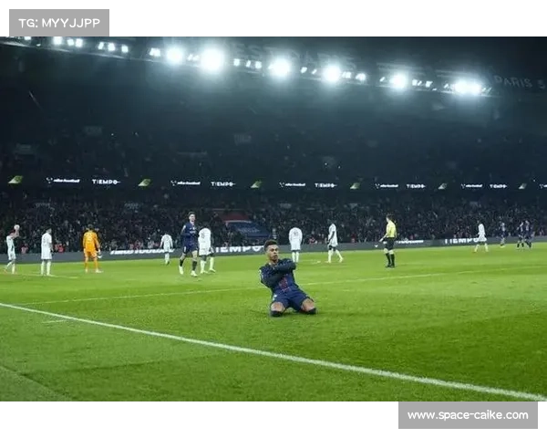 巴黎FC补时点球绝平马赛，法甲激战2-2收场