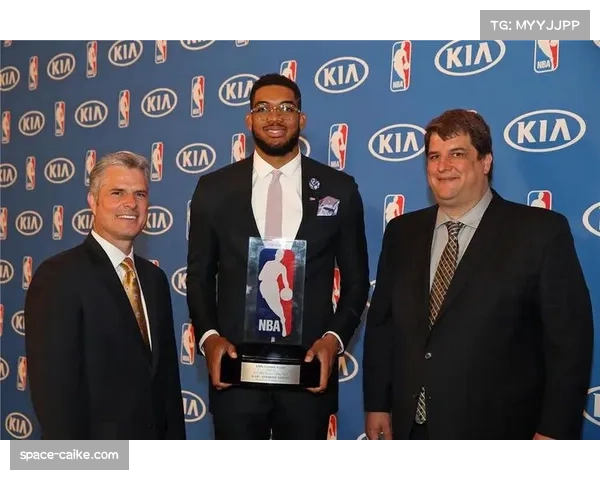 NBA与球员工会就新版劳资协议中“超级顶薪”触发条款展开初步讨论